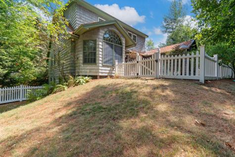 60 Boulder Drive Auburn ME 04210