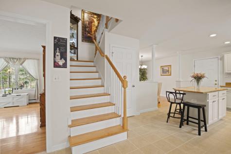 5 Izzy Lane Kittery ME 03904