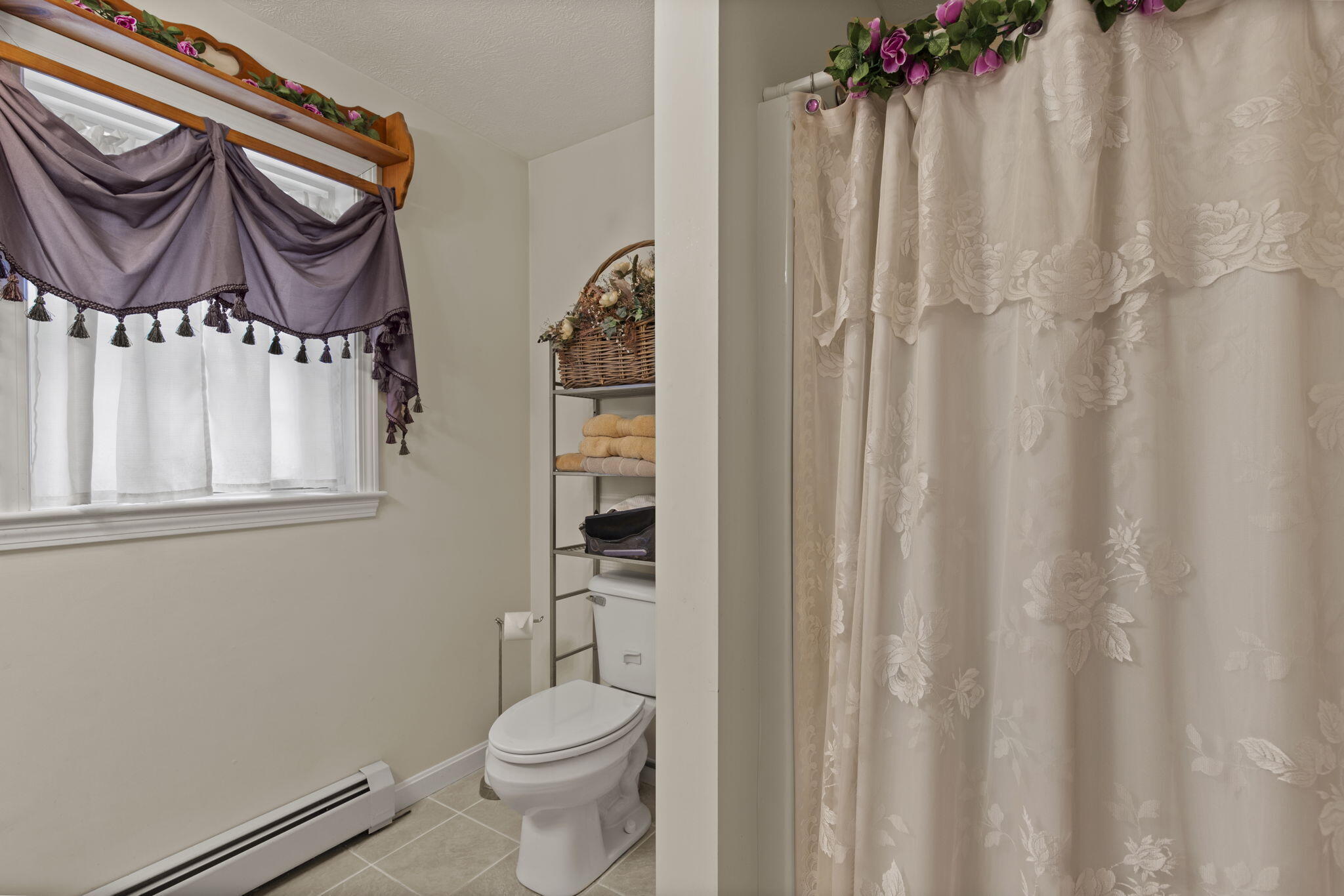 5 Izzy Lane Kittery ME 03904