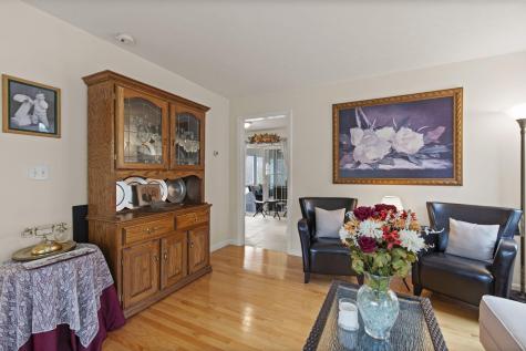 5 Izzy Lane Kittery ME 03904