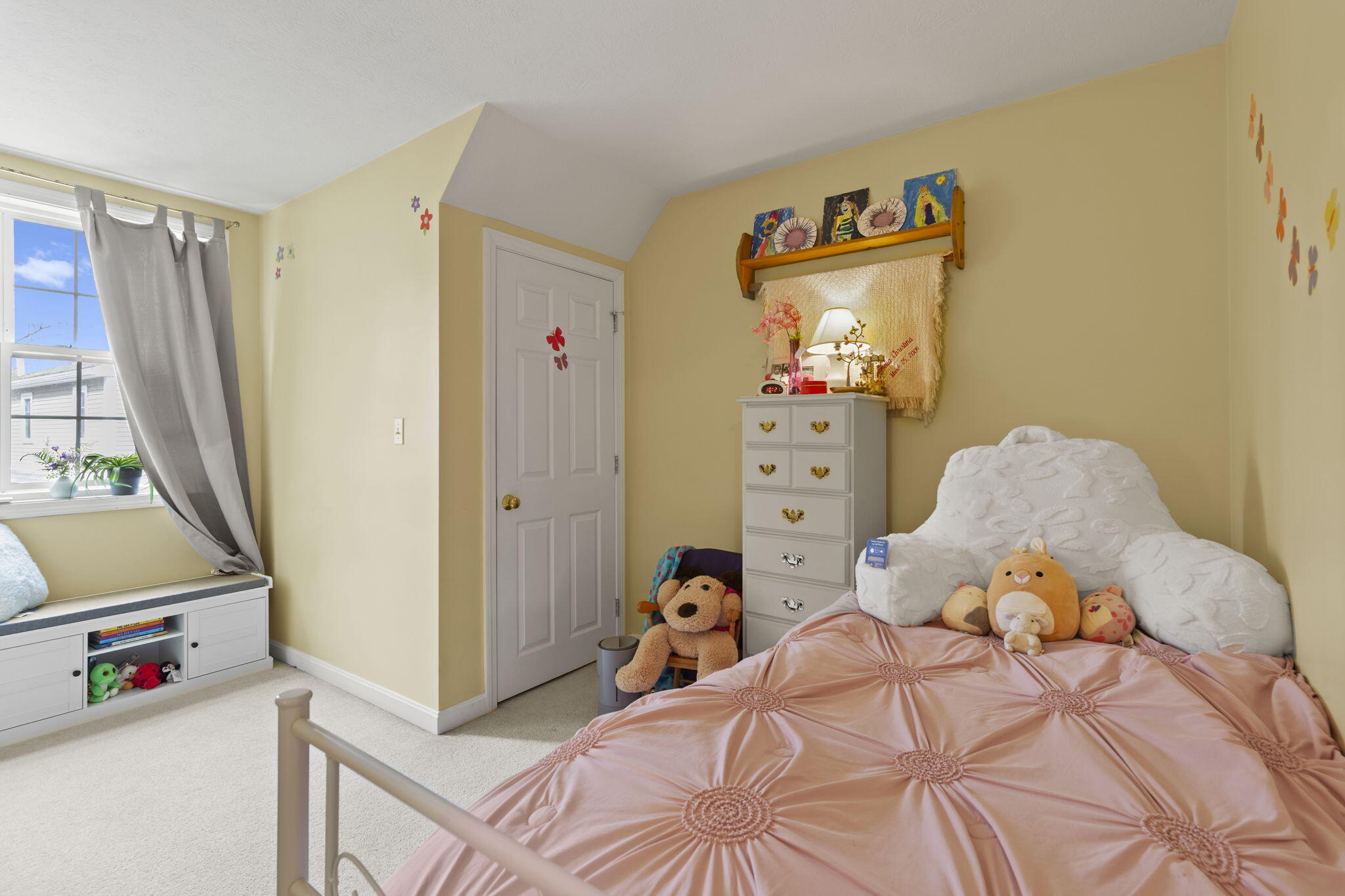 5 Izzy Lane Kittery ME 03904