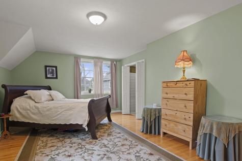 5 Izzy Lane Kittery ME 03904
