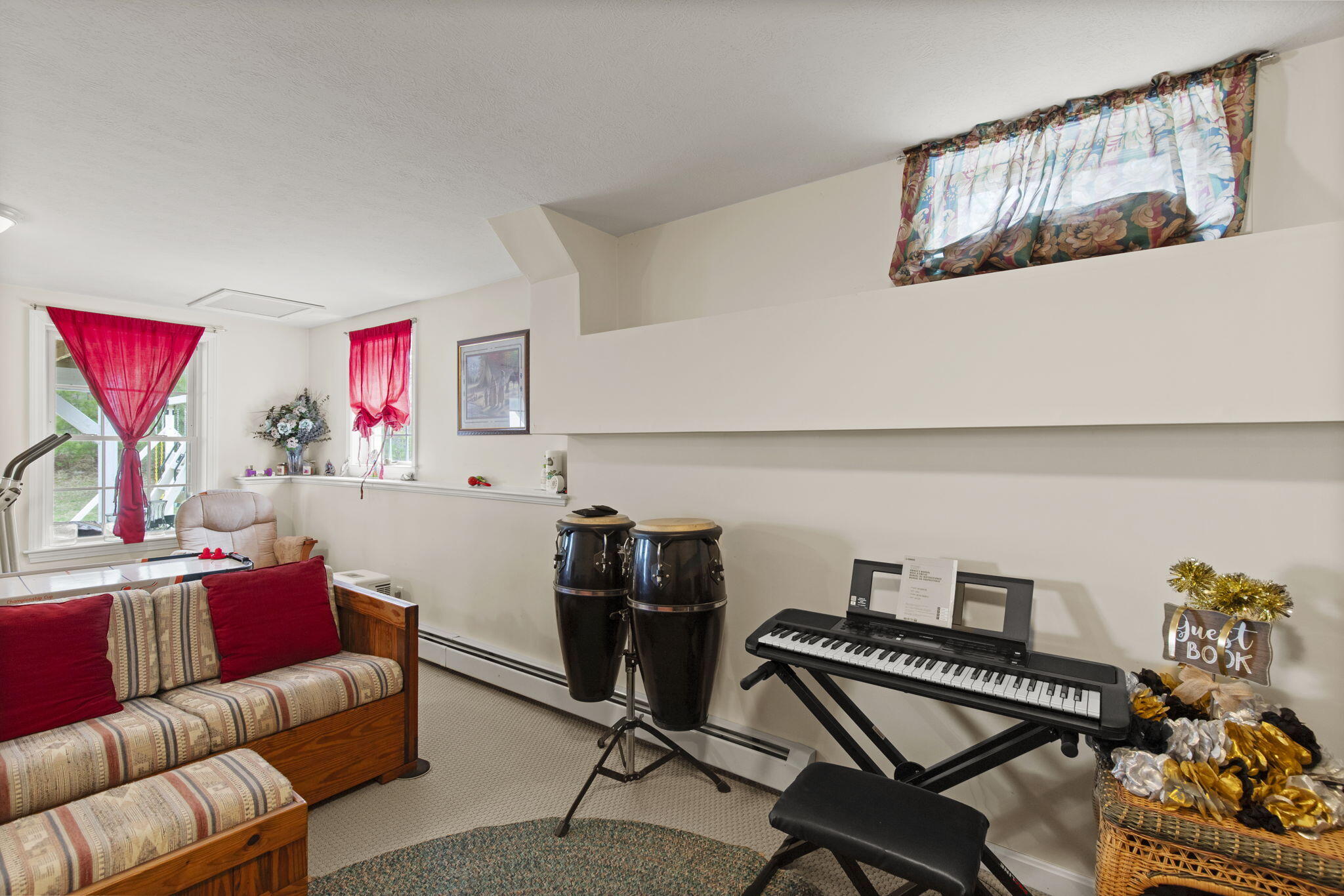 5 Izzy Lane Kittery ME 03904