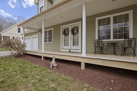 5 Izzy Lane Kittery ME 03904