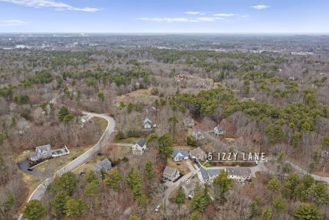 5 Izzy Lane Kittery ME 03904