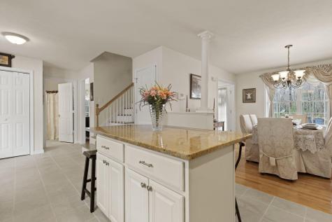 5 Izzy Lane Kittery ME 03904
