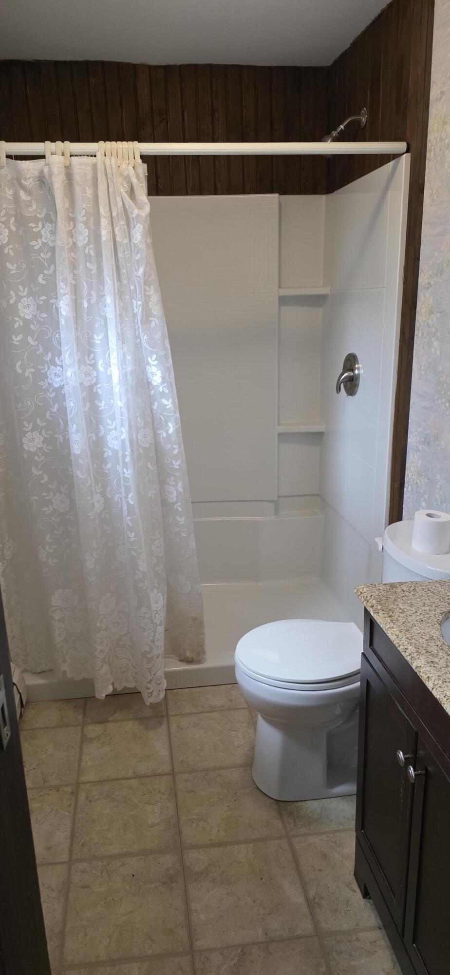 16 Western Avenue East Millinocket ME 04430