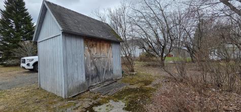 16 Western Avenue East Millinocket ME 04430