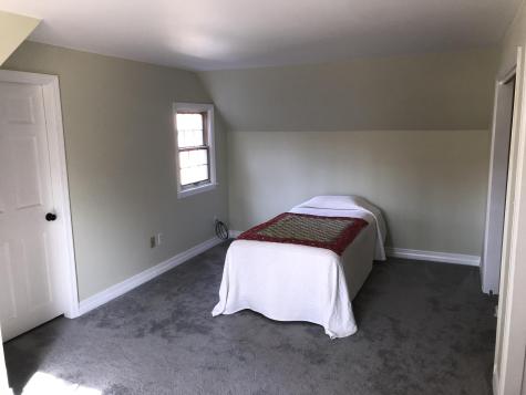 4 Woodside Drive Lewiston ME 04240