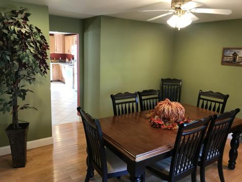 4 Woodside Drive Lewiston ME 04240