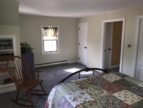 4 Woodside Drive Lewiston ME 04240