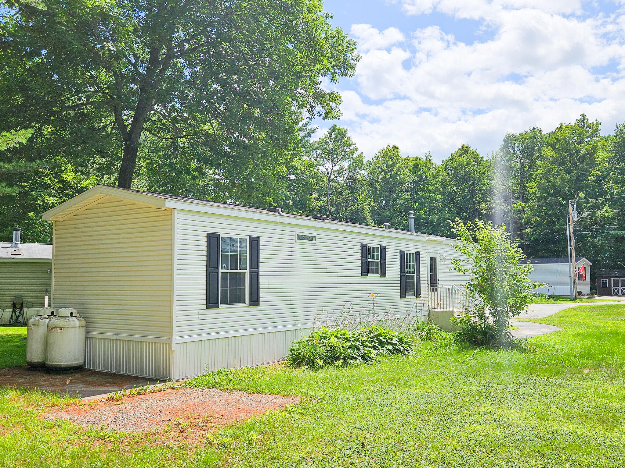 136 Pine Tree Lane Farmington ME 04938