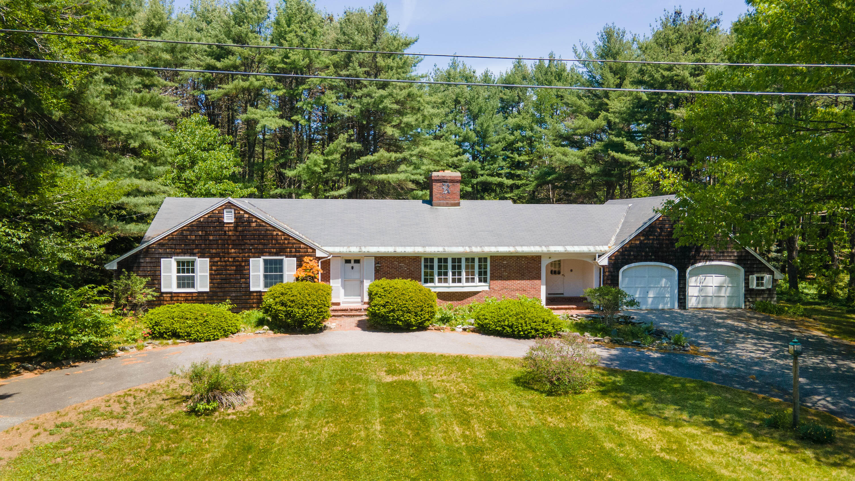 17 Hedgerow Drive Falmouth ME 04105