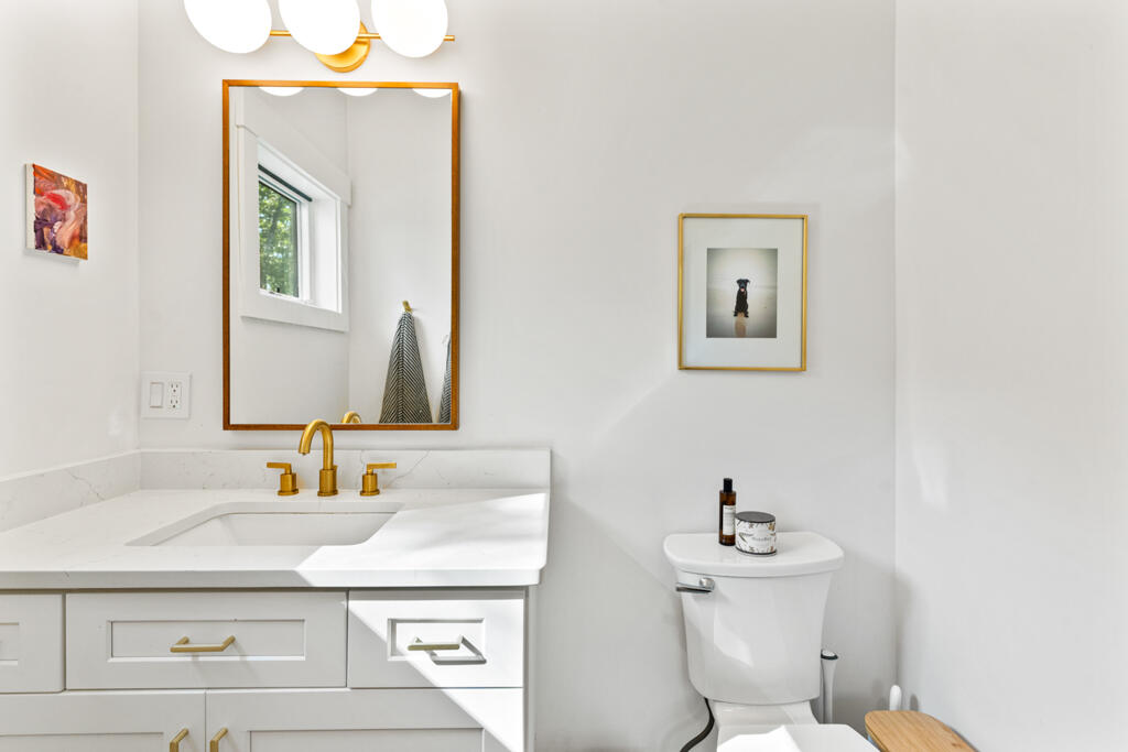 144 Moody Road Brunswick ME 04011