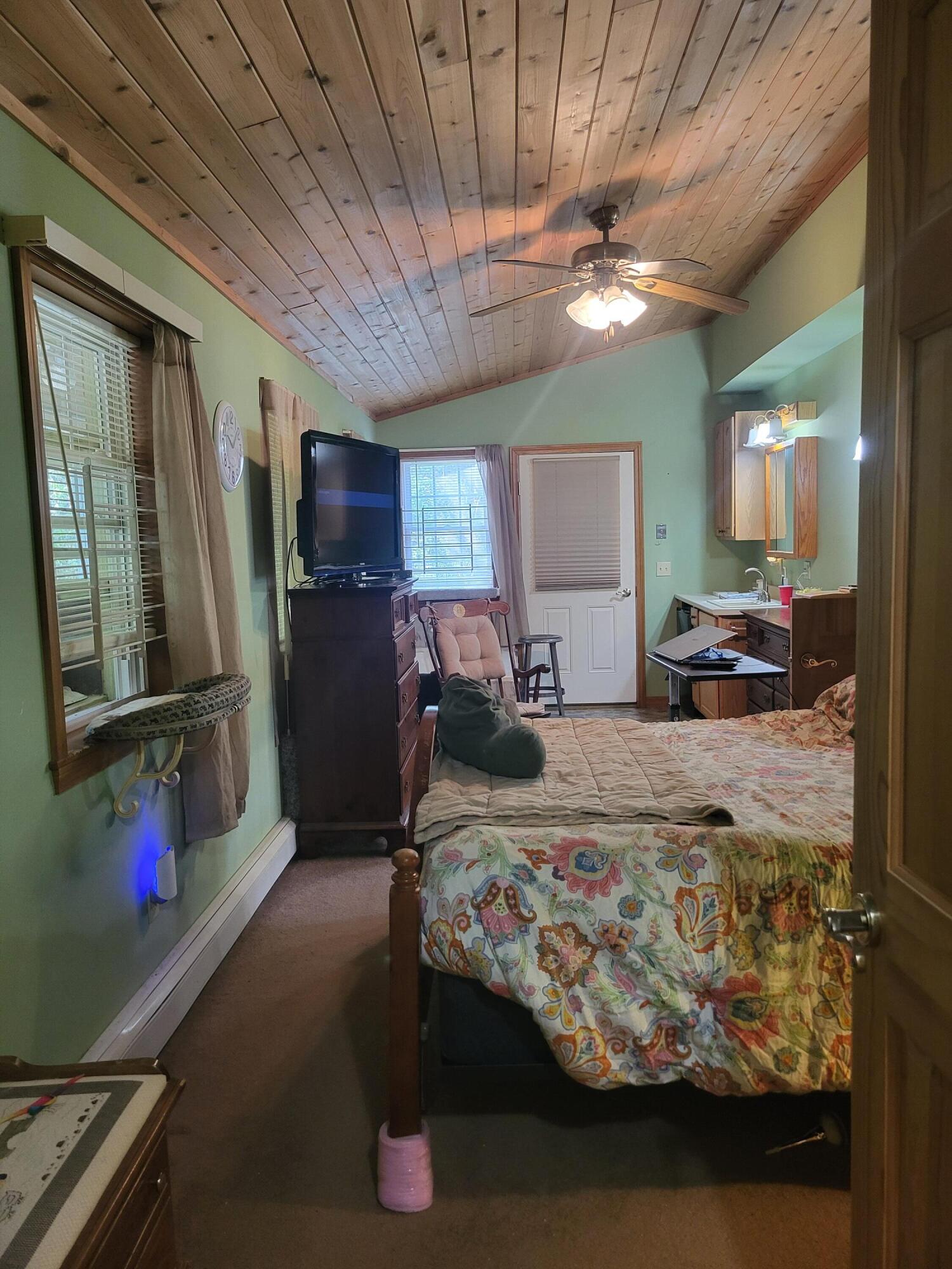 26 Plum Tree Lane Calais ME 04619