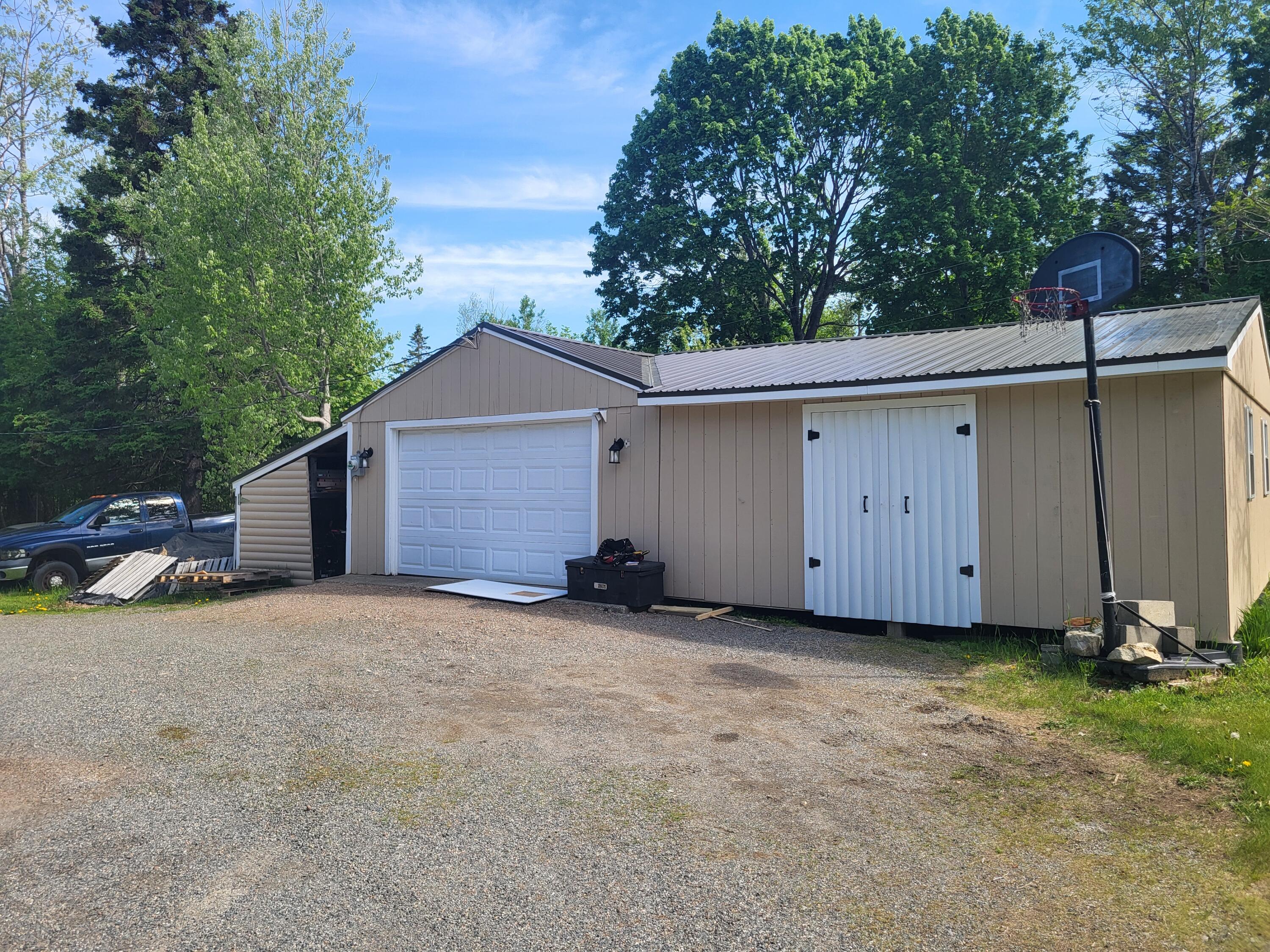 26 Plum Tree Lane Calais ME 04619
