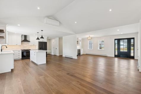 25 Magnolia Drive Old Orchard Beach ME 04064