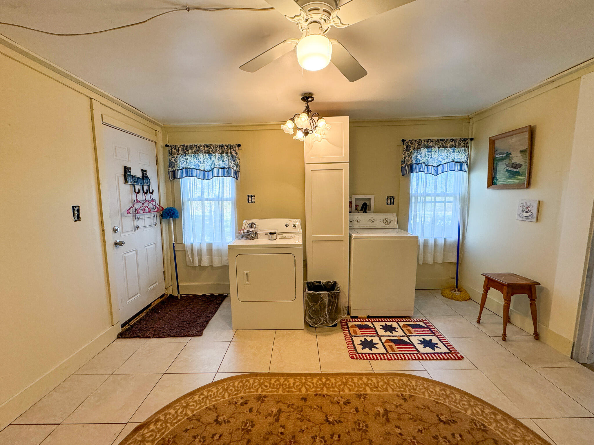 9 Main Road Burlington ME 04417