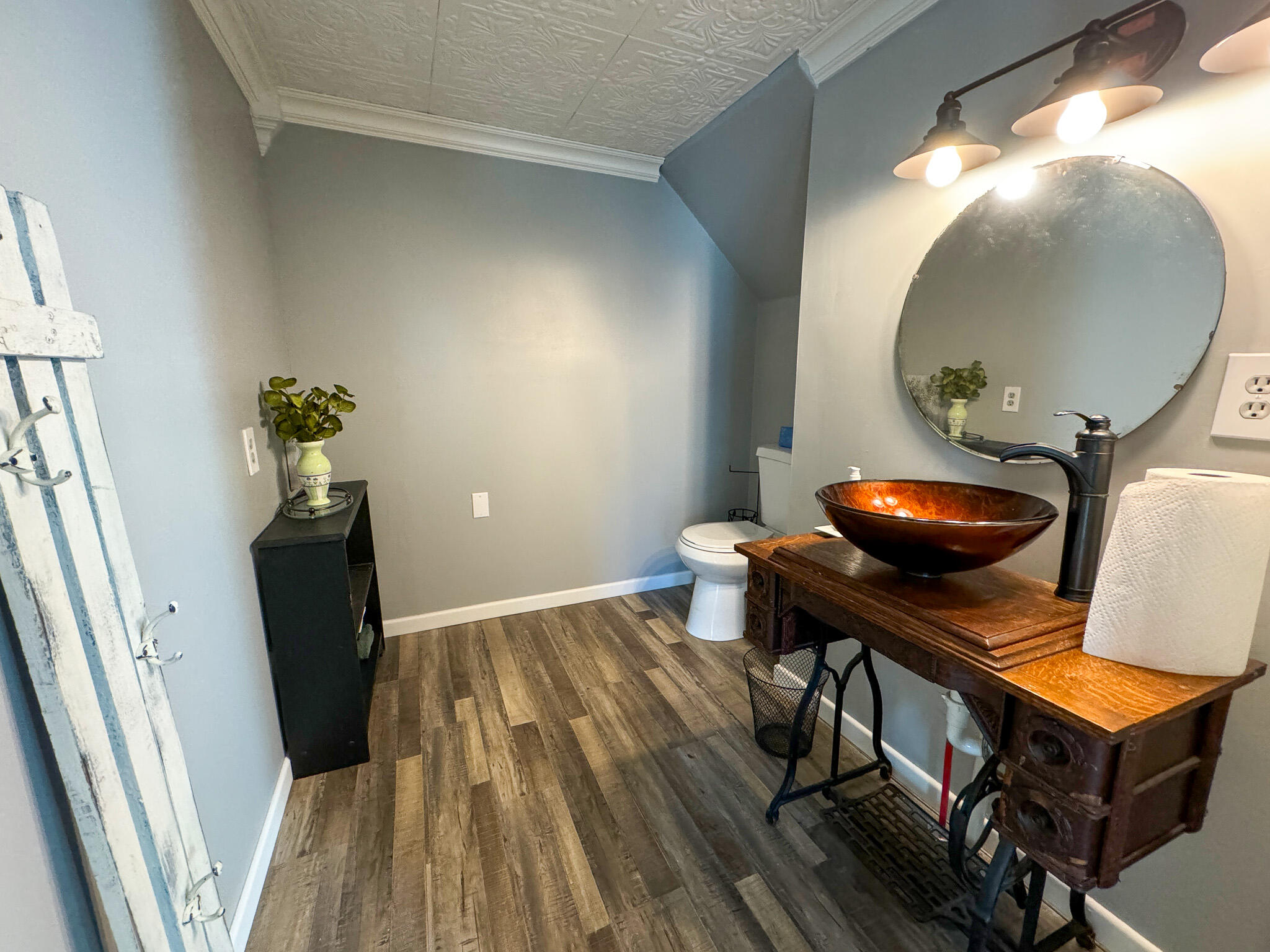 9 Main Road Burlington ME 04417