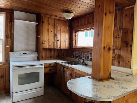 256 King Street Oxford ME 04270