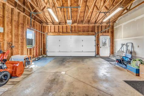 692 River Road Greene ME 04236
