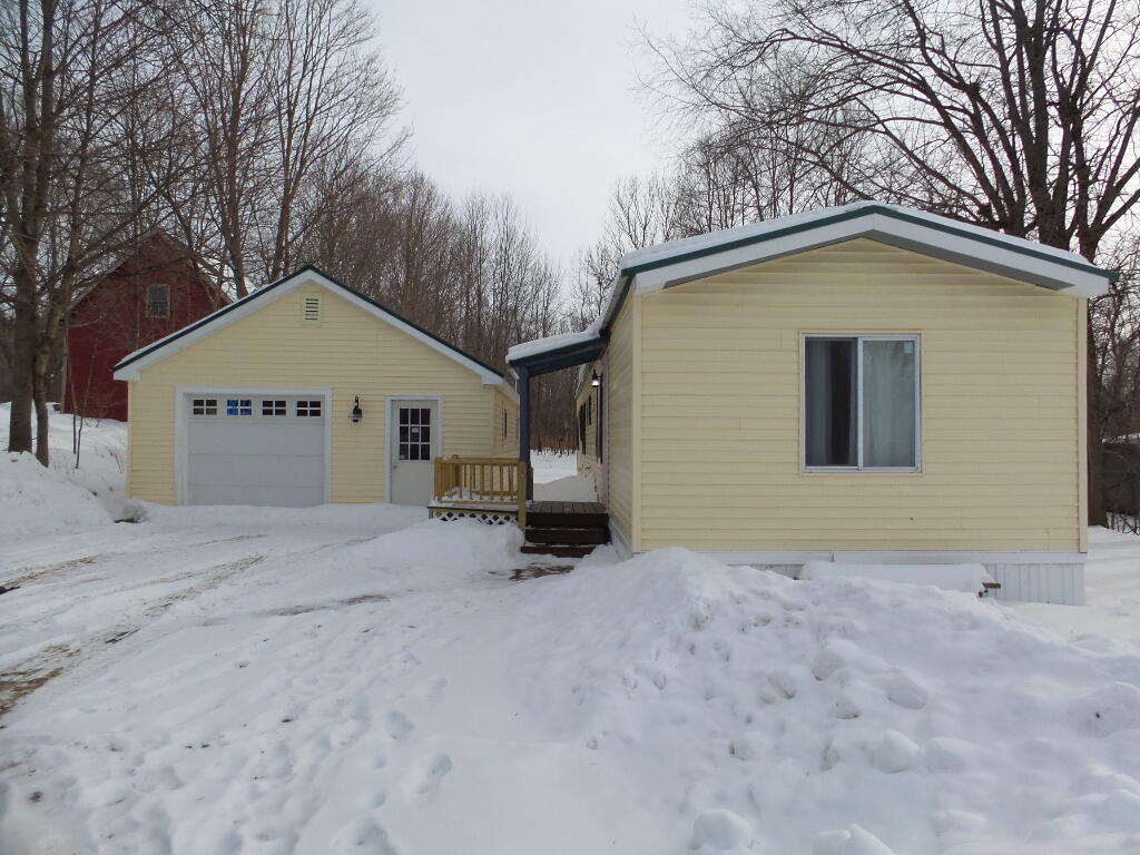 17 Maple Street Vassalboro ME 04989