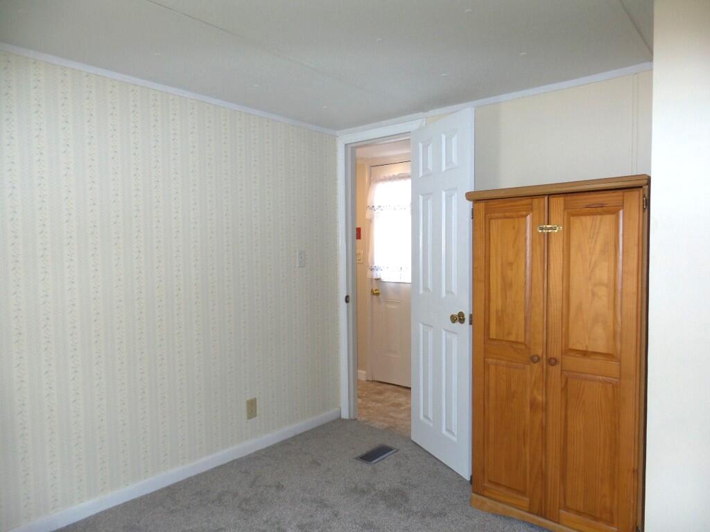 17 Maple Street Vassalboro ME 04989