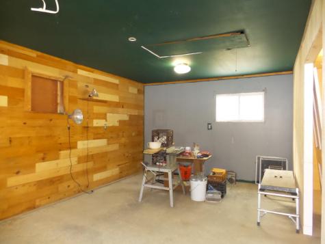 17 Maple Street Vassalboro ME 04989