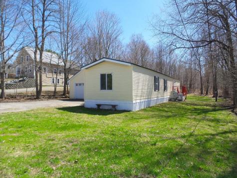 17 Maple Street Vassalboro ME 04989