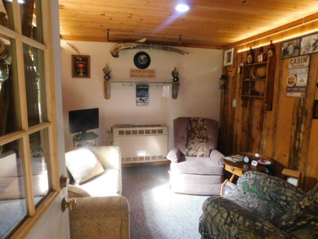 192 Bryant Drive Hartford ME 04220