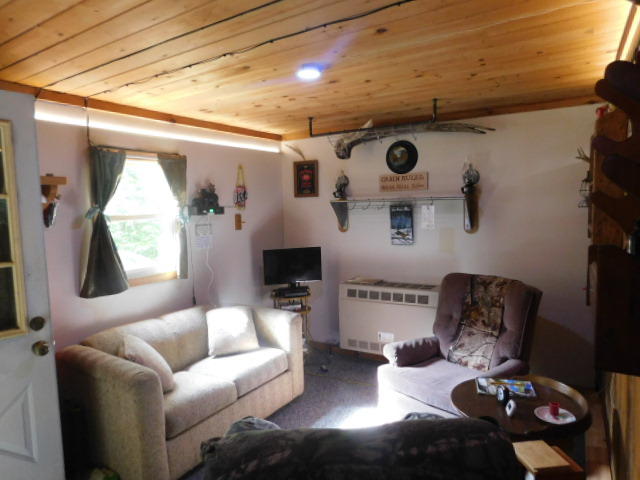 192 Bryant Drive Hartford ME 04220