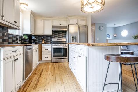 6 Buttonwood Road South Berwick ME 03908