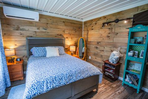 1467 Pushaw Road Glenburn ME 04401