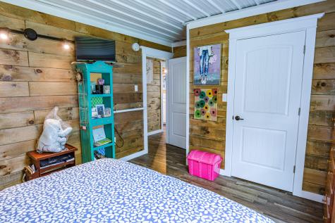 1467 Pushaw Road Glenburn ME 04401