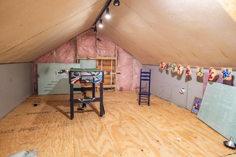 1467 Pushaw Road Glenburn ME 04401