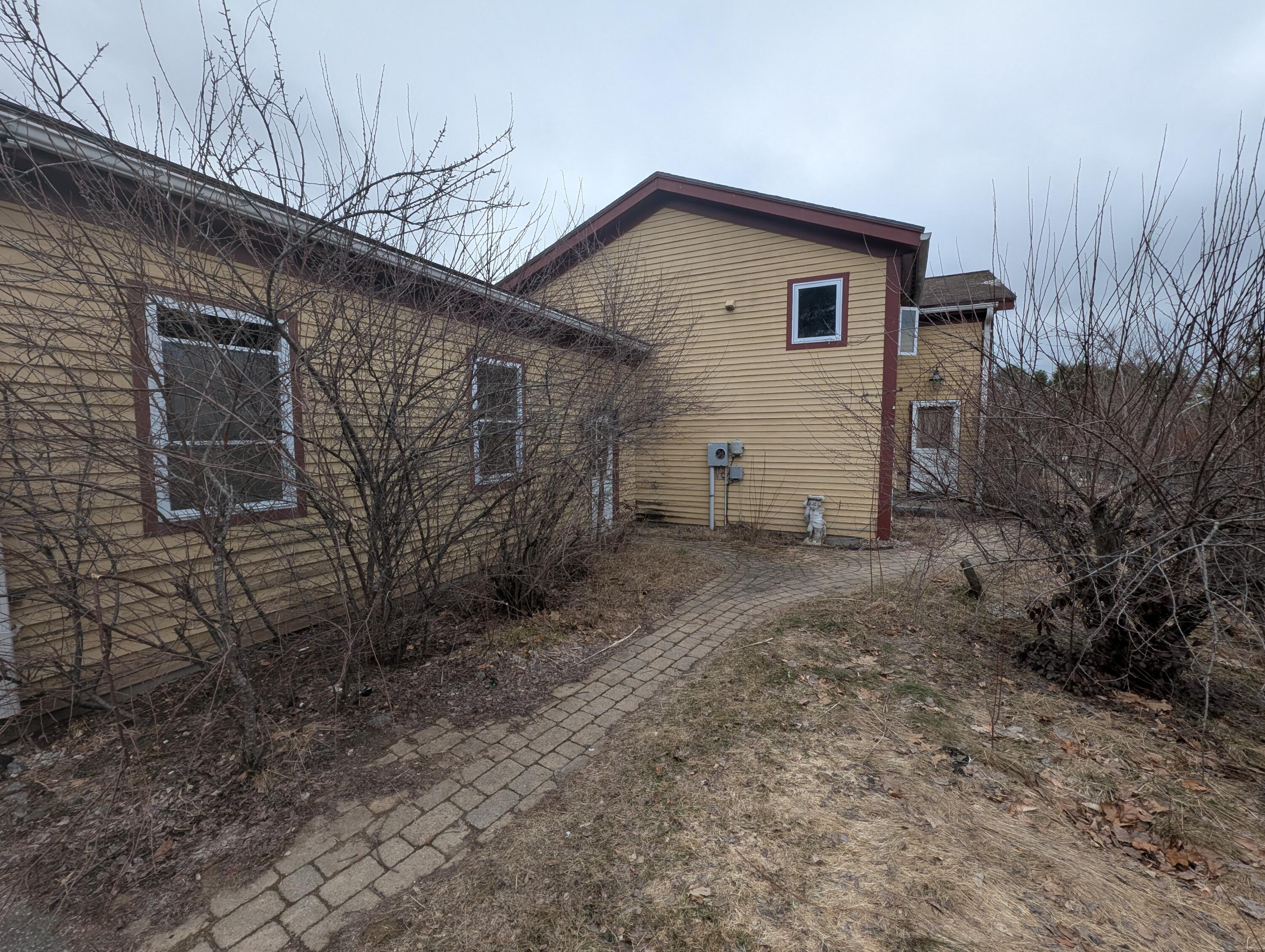 128 Pinewoods Road Lewiston ME 04240