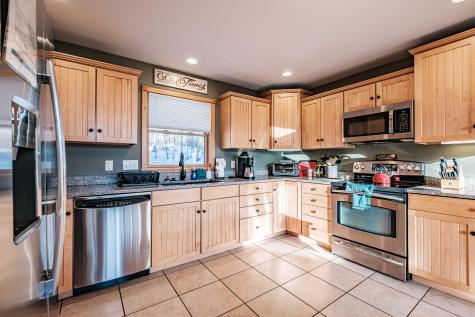 59 Douglass Road Newry ME 04261