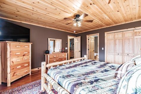 59 Douglass Road Newry ME 04261