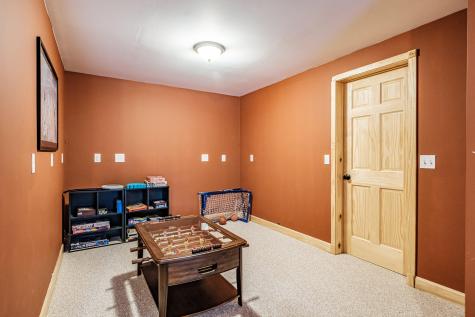 59 Douglass Road Newry ME 04261