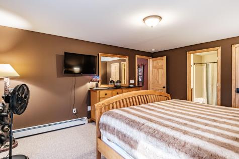 59 Douglass Road Newry ME 04261