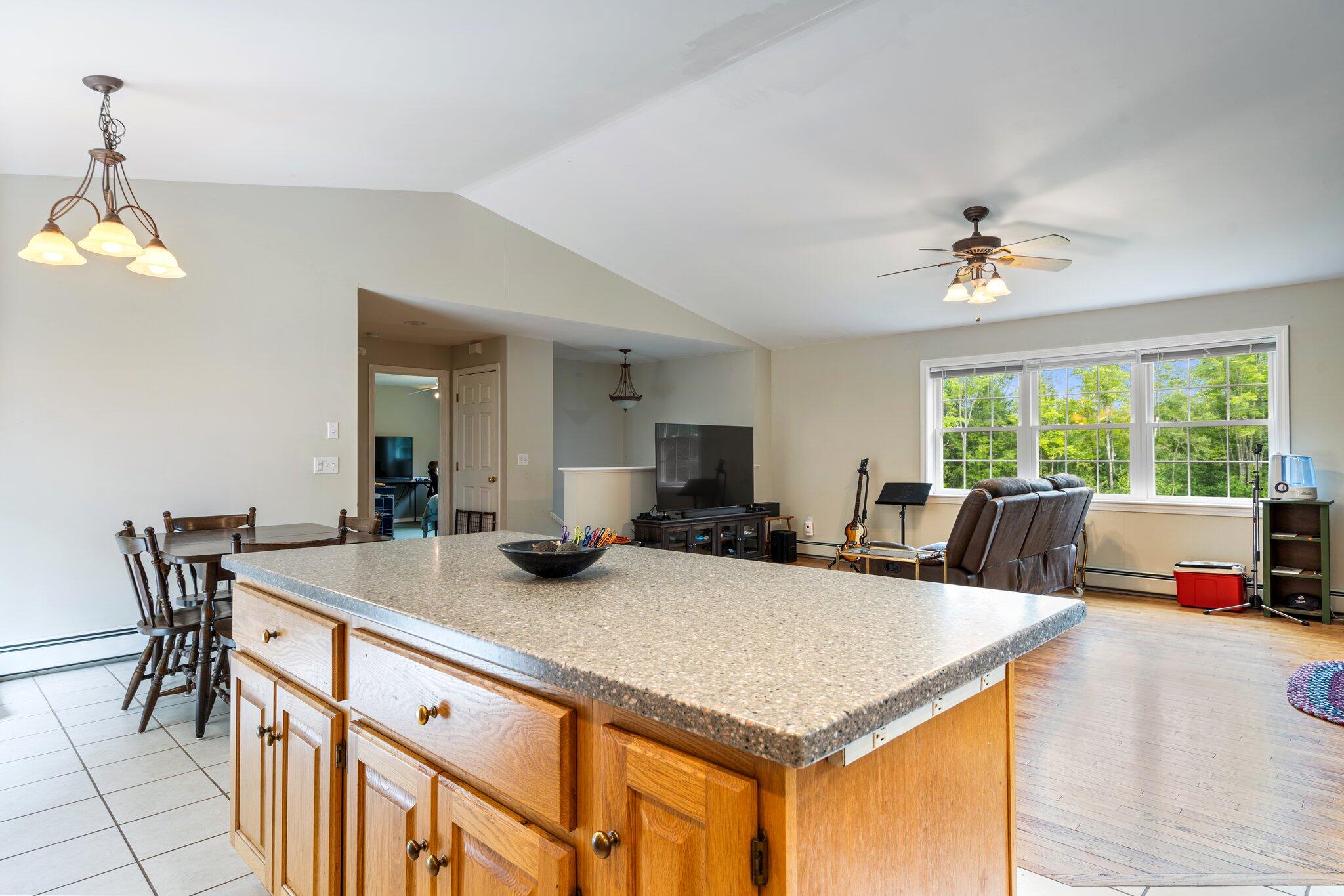 21 Seth's Way West Gardiner ME 04345