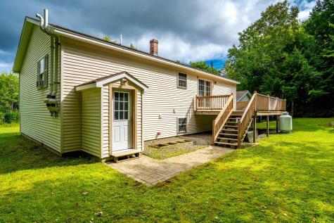 21 Seth's Way West Gardiner ME 04345