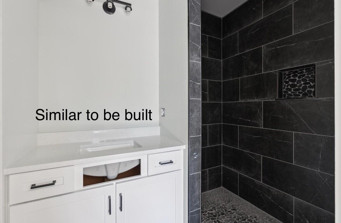 419 Middle Road Standish ME 04085