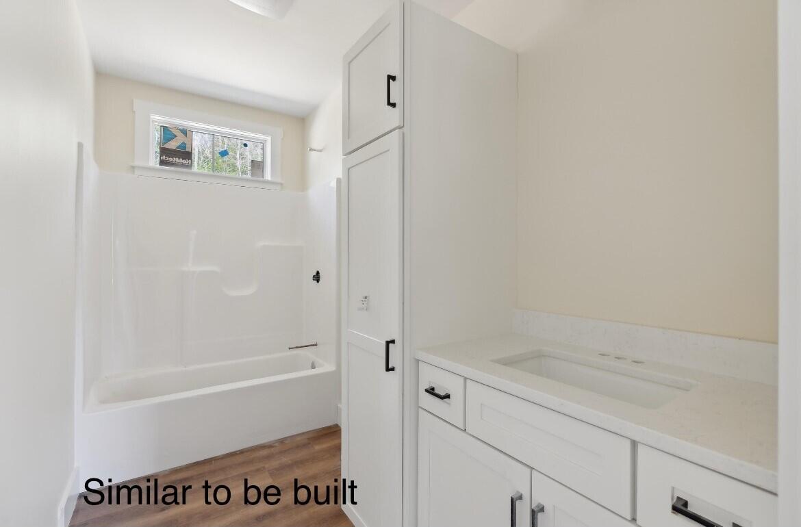 419 Middle Road Standish ME 04085