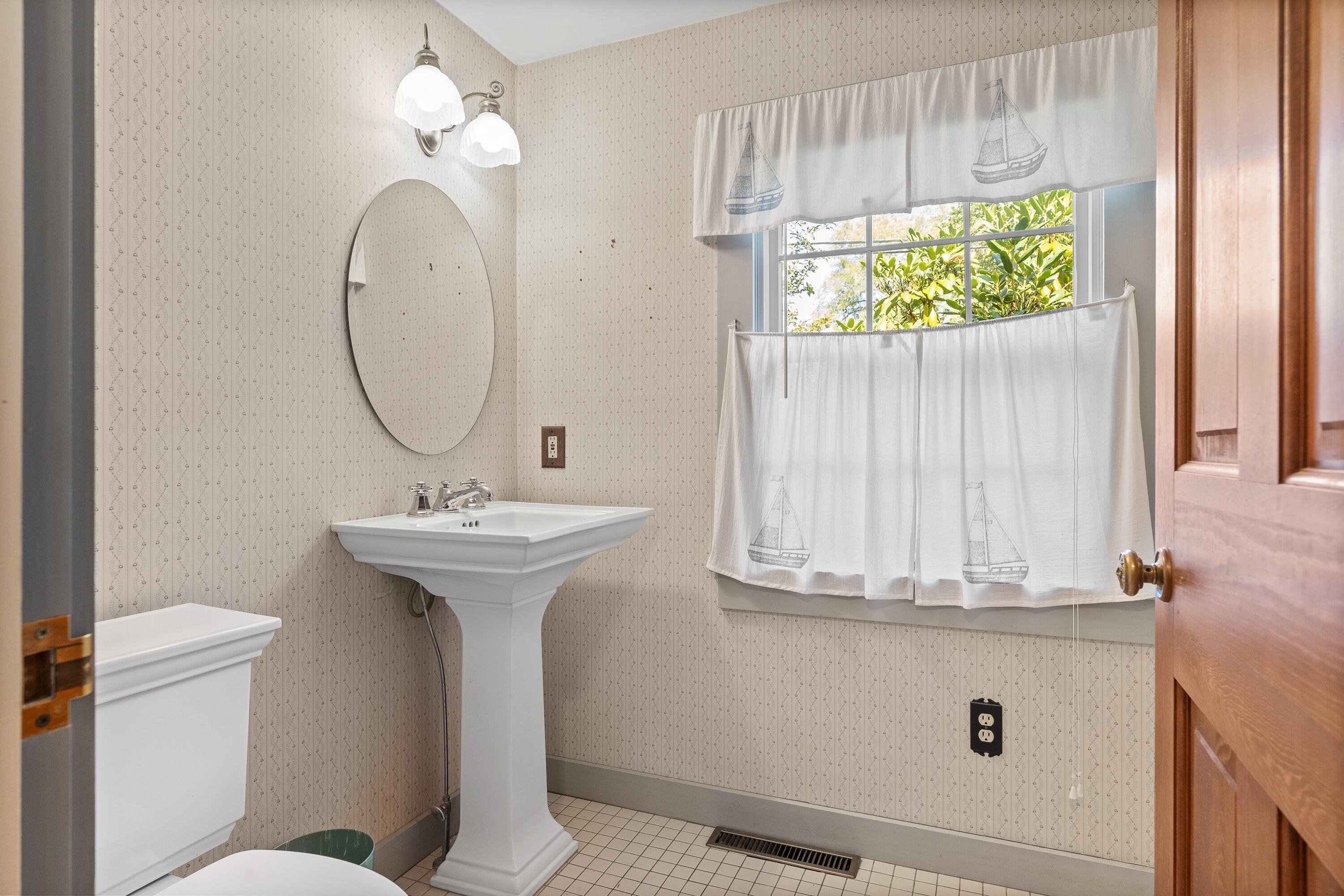 63 Bradley Hill Road Bristol ME 04558