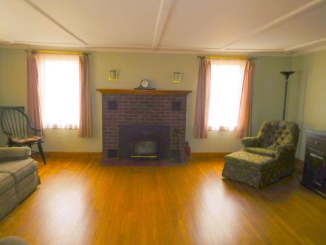 7 Joy Street Sanford ME 04083