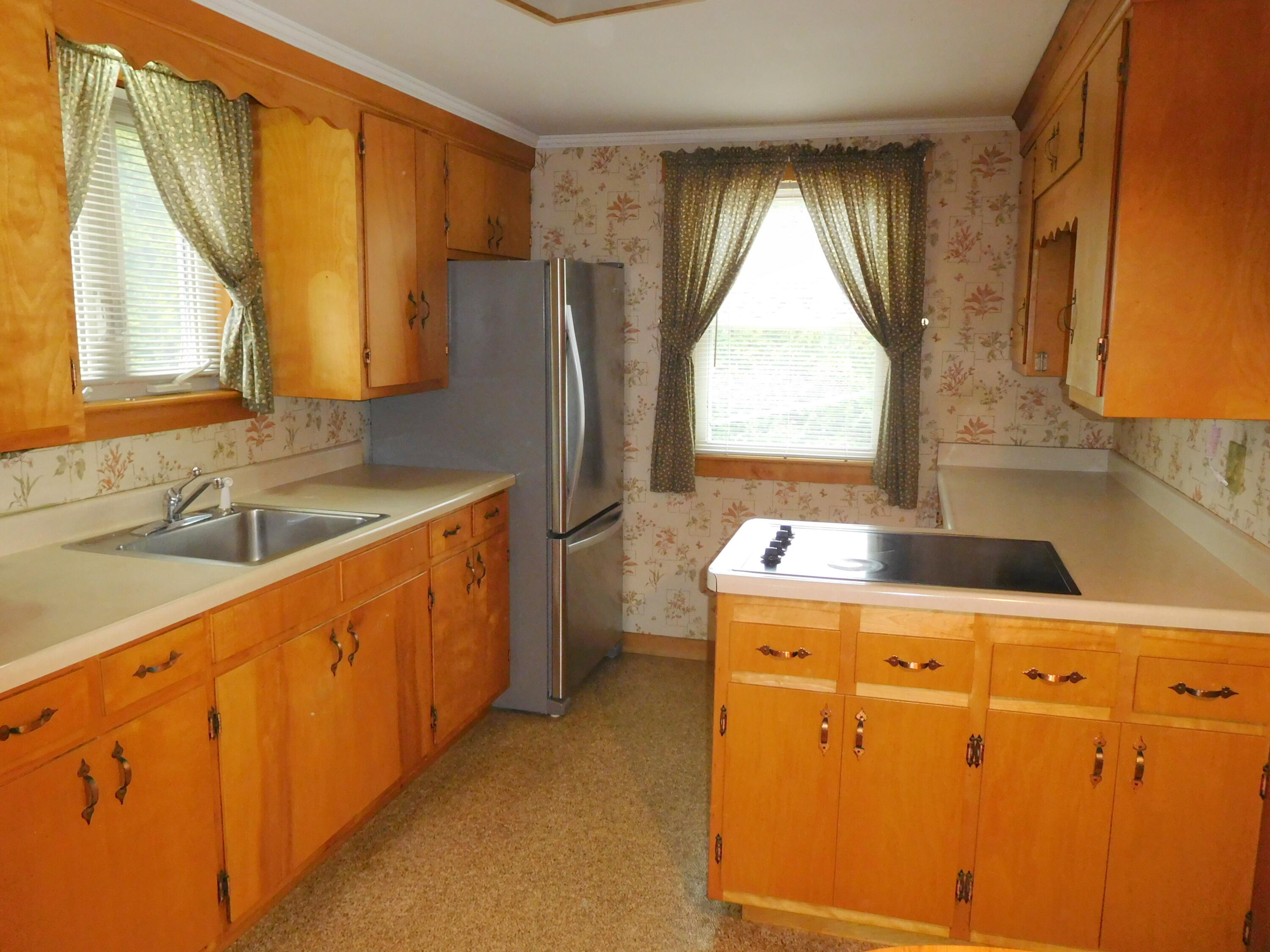 7 Joy Street Sanford ME 04083