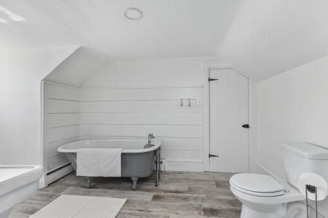 68 Payne Road Scarborough ME 04074