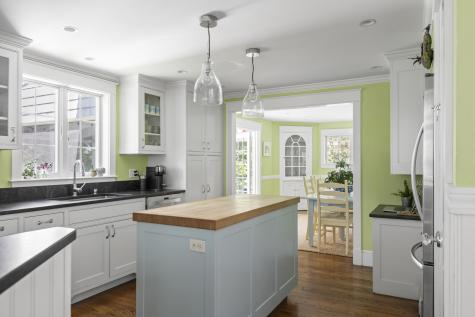 19 Rocky Hill Road Cape Elizabeth ME 04107