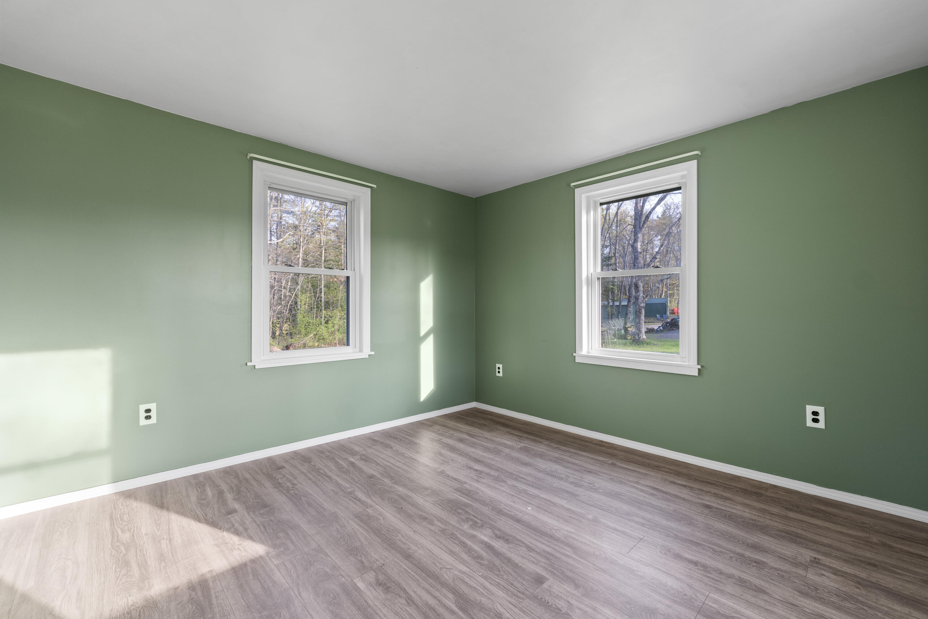 441 Middle Road Woolwich ME 04579